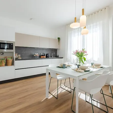 Nuovo Luminoso 36 Giardino - Venice * Τρεβίζο