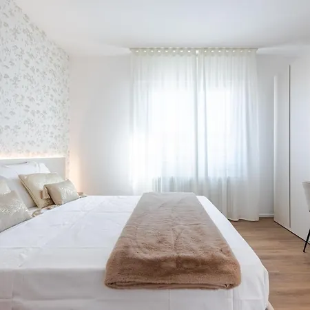 Nuovo Luminoso 36 Giardino - Venice * Τρεβίζο